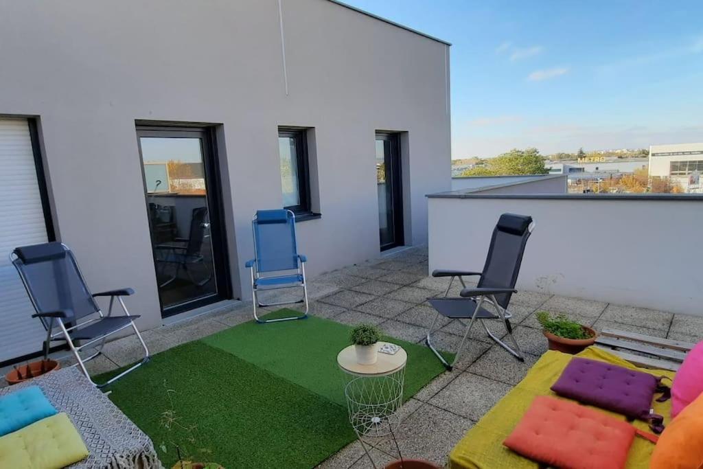 Magnifique Appartement Avec Terrasse Et Parking, 8 Personnes Nanterre Ngoại thất bức ảnh