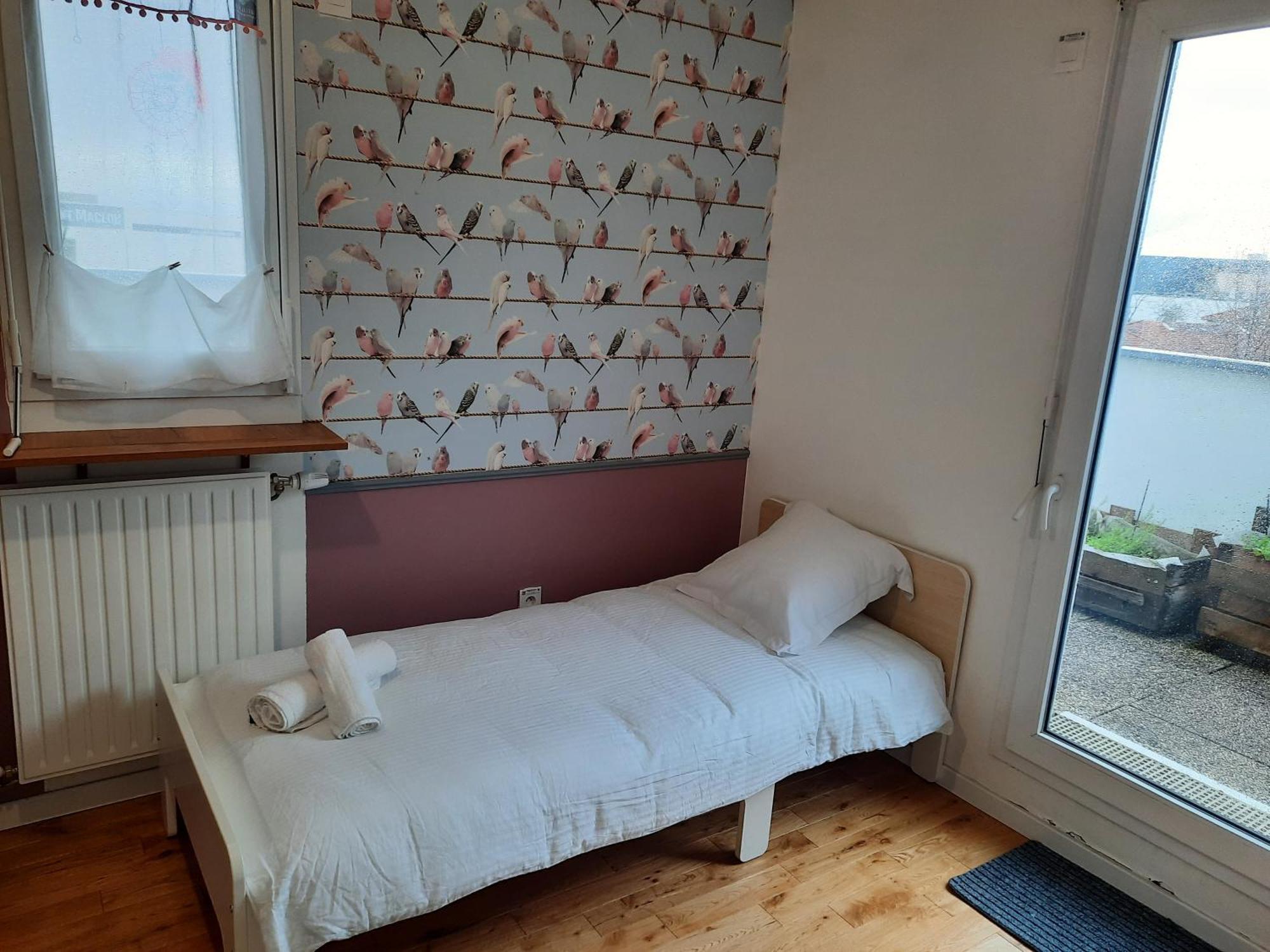 Magnifique Appartement Avec Terrasse Et Parking, 8 Personnes Nanterre Ngoại thất bức ảnh